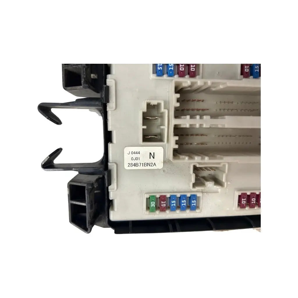 Infiniti G25|G37 (2011-2012) IPDM Fuse Relay Box (284B7-1BN2A) INFINITI