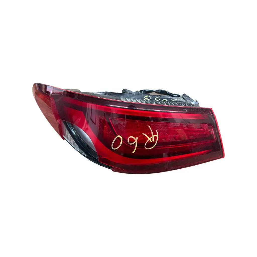 Infiniti Q60 (2017-2018-2019-2020-2021) OEM Outer Left Side Tail Light (Cracked) INFINITI