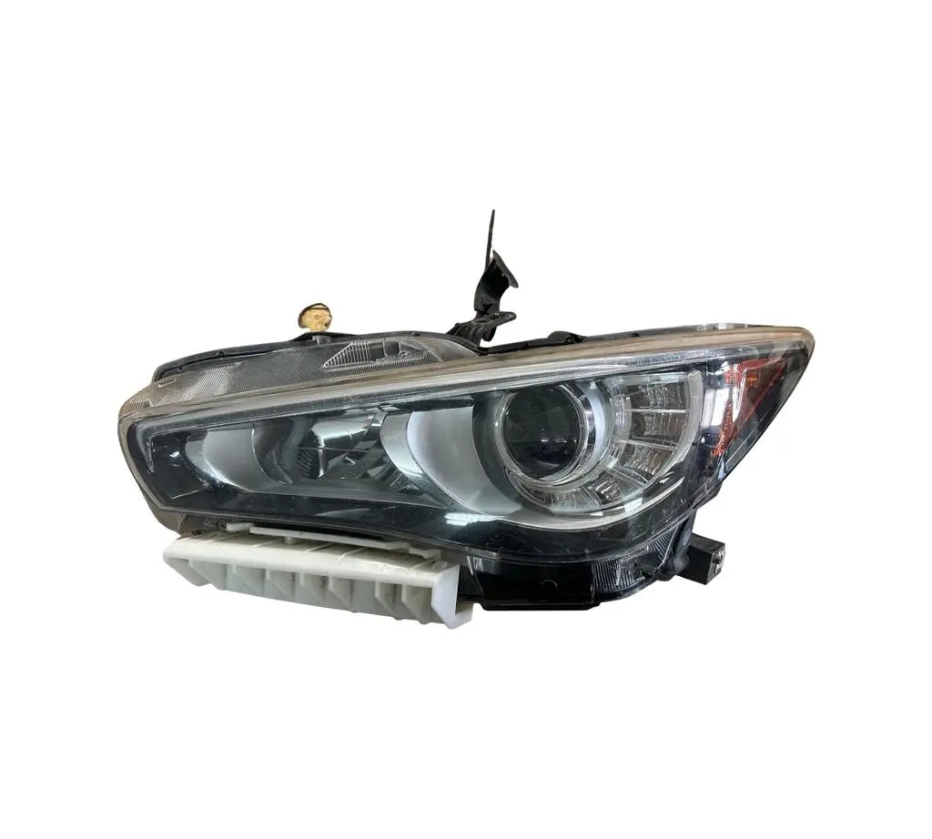 Infiniti Q50 (2014-2015-2016-2017) OEM Left Headlight W/O AFS (Broken Tab) INFINITI