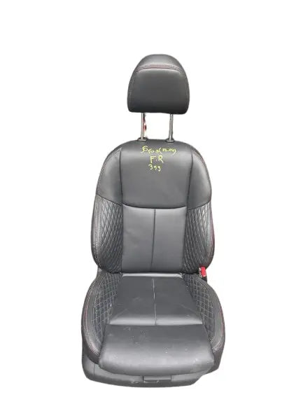 Infiniti Q50S (2014-2024)  Front Right Seat (Black) W/O LOGO (Bordure rouge) INFINITI